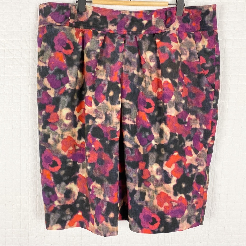 Jones NY Watercolor Floral Front Pleat Skirt 16